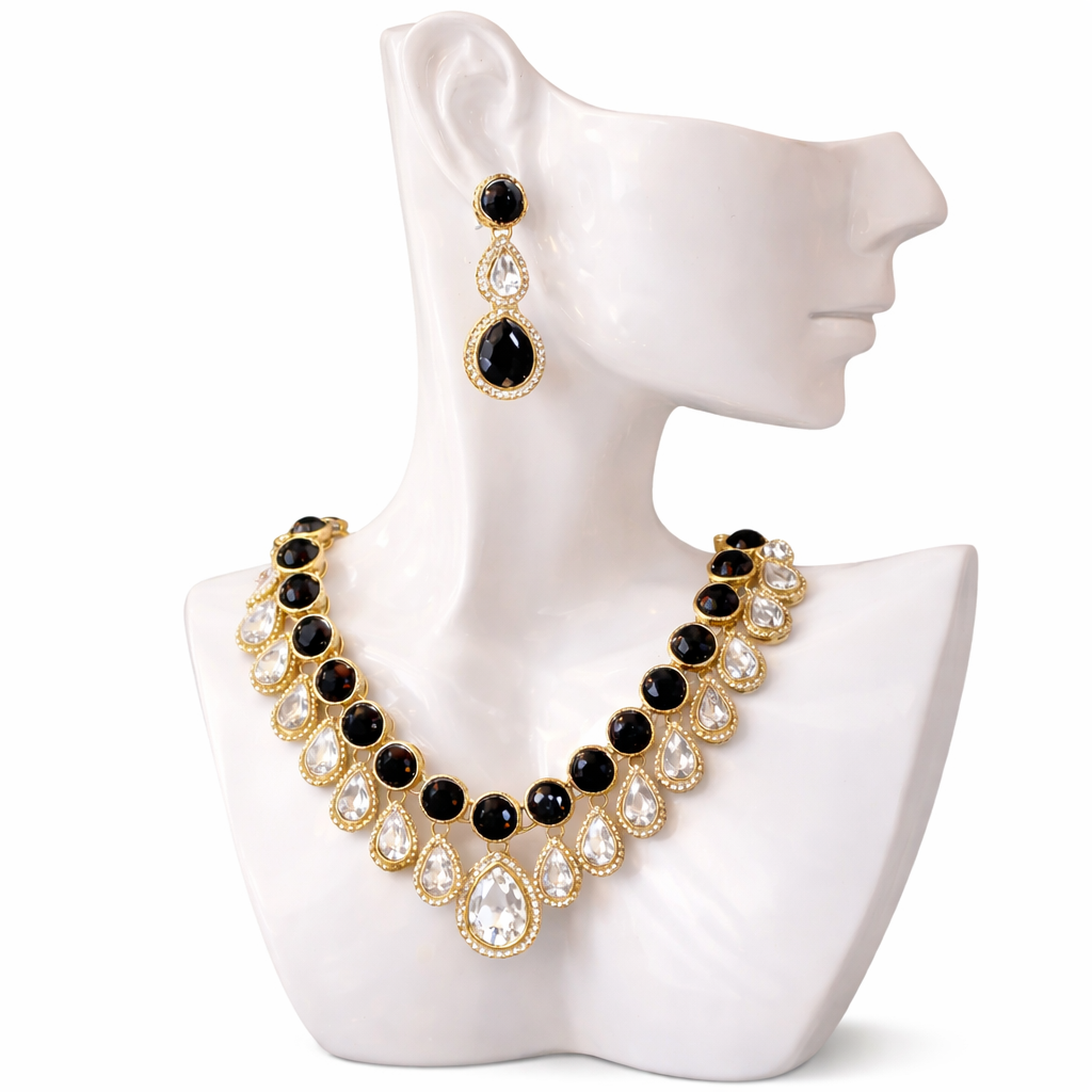 SIMPLE PEARL STONE NECKLACE IN BLACK