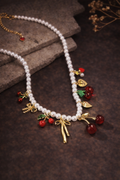 1 PIECE SUMMER CHERRY CHARM NECKLACE BOHO FAUX PEARL BEADED PEARL NECKLACE JEWELRY , BOW HEART LOCKET PENDANT NECKLACES FOR WOMEN