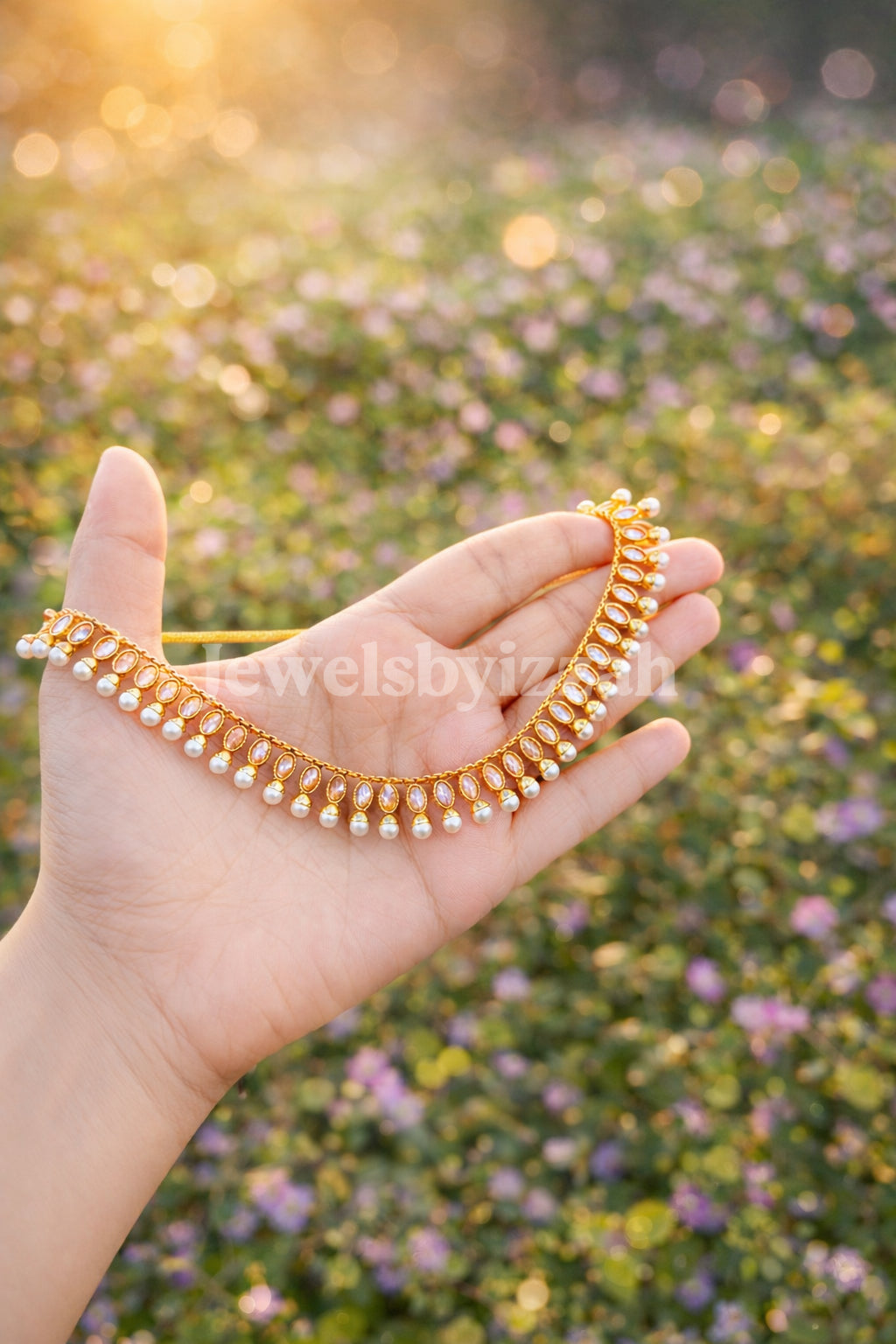 KUNDAN GOLD-PLATED NECKLACE