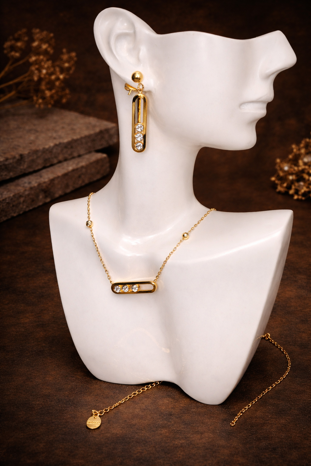 CELESTE BAR ELEGANCE NECKLACE SET