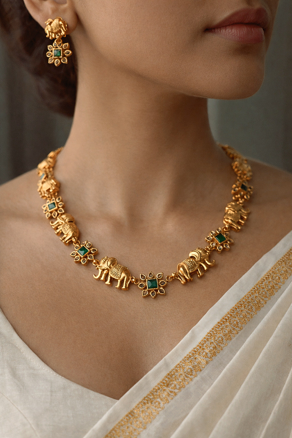 ELEPHANT CHOKER NECKLACE SET -WHITE STONES