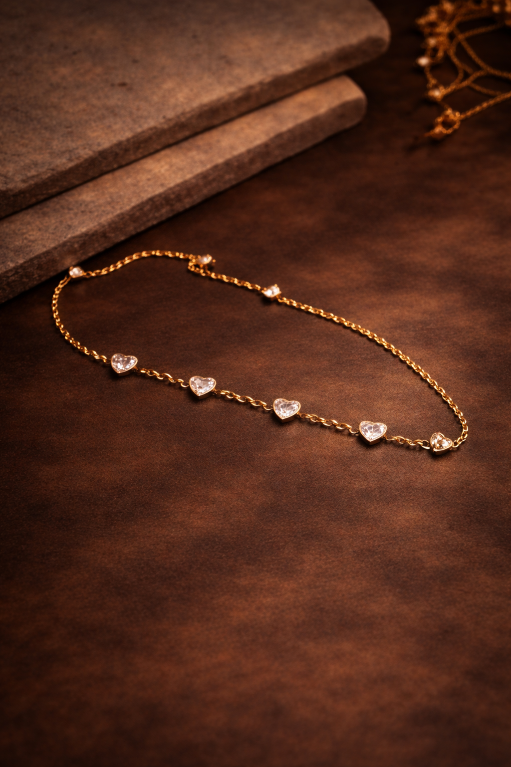 GOLDEN HEART SPARK BRACELET