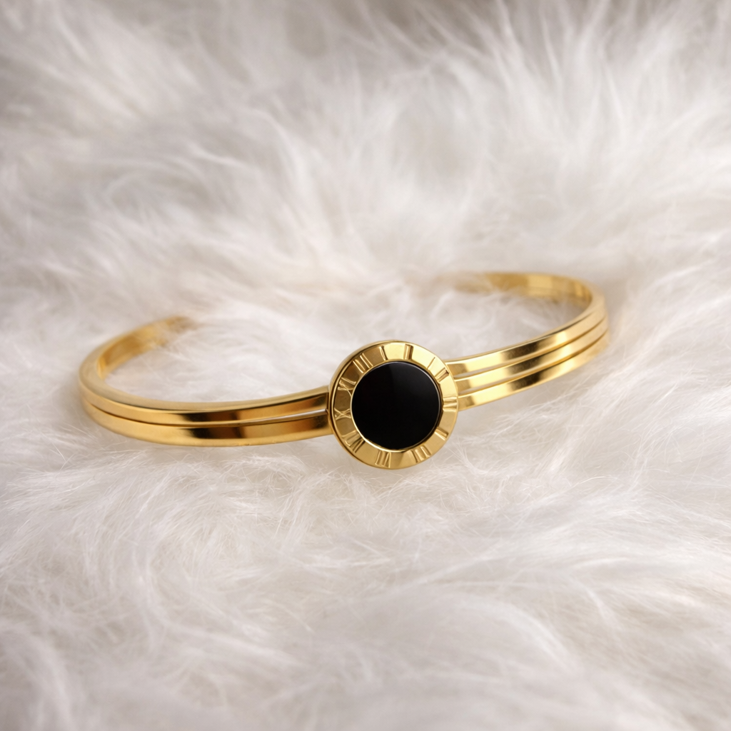 ROMAN NUMERAL BRACELET