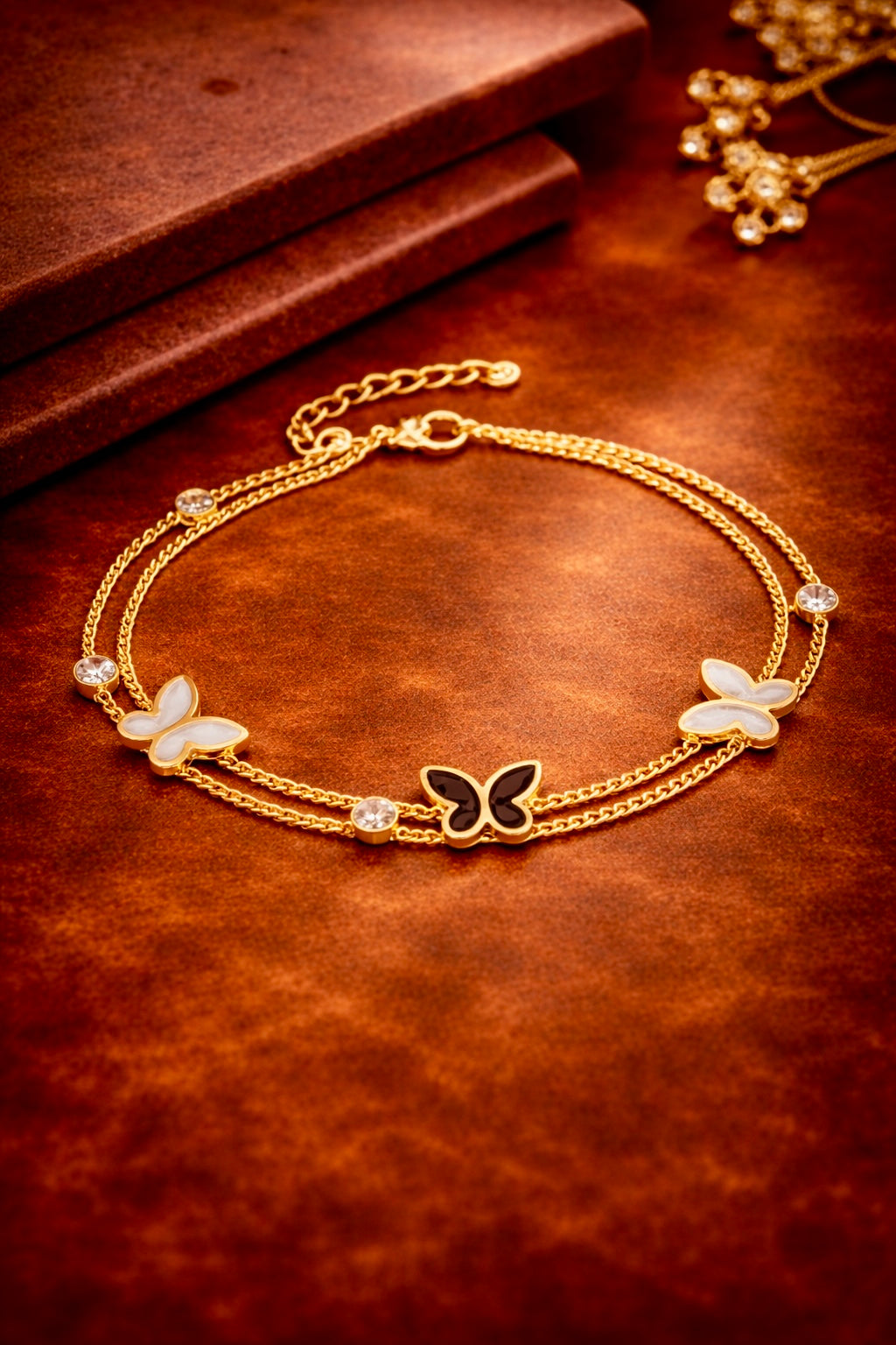 BUTTERFLY LUXE DOUBLE CHAIN BRACELET
