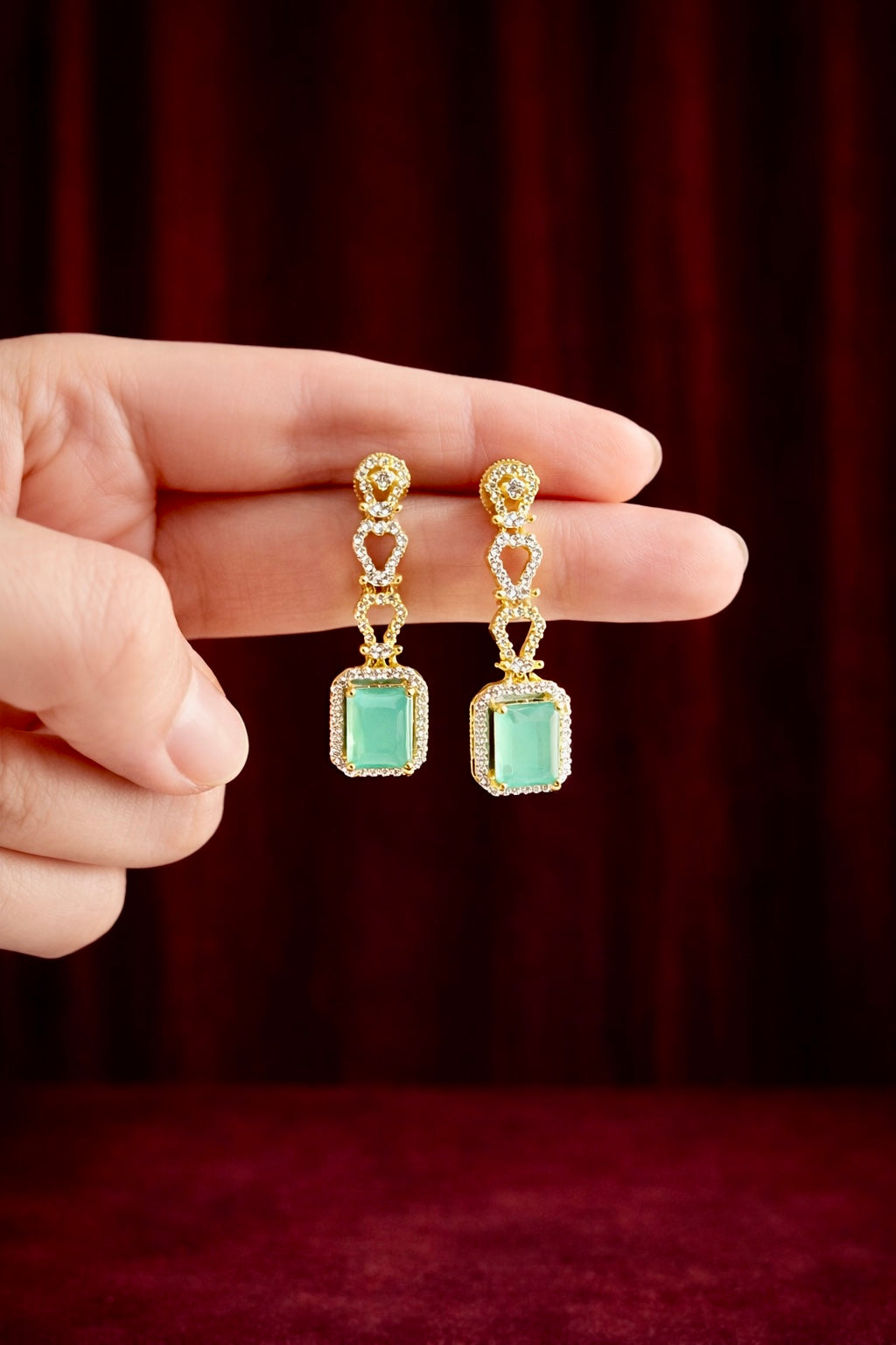 EMERALD GLOW CZ TWO TONE NECKLACE SET