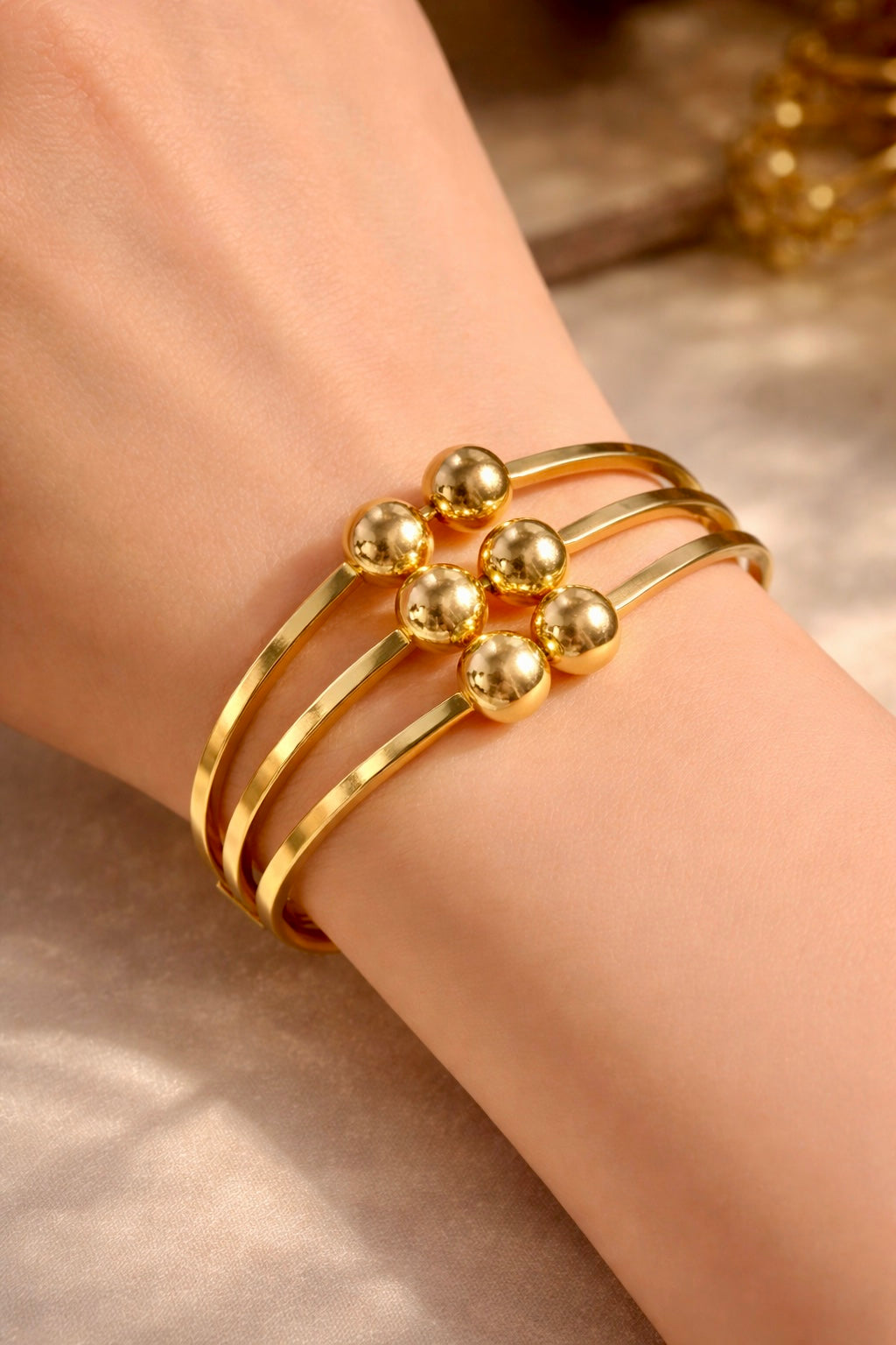 GOLDEN ORBIT BRACELET