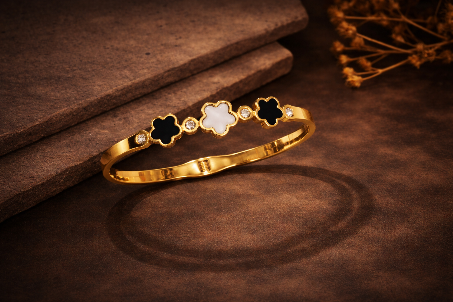 NOIR BLOSSOM BRACELET