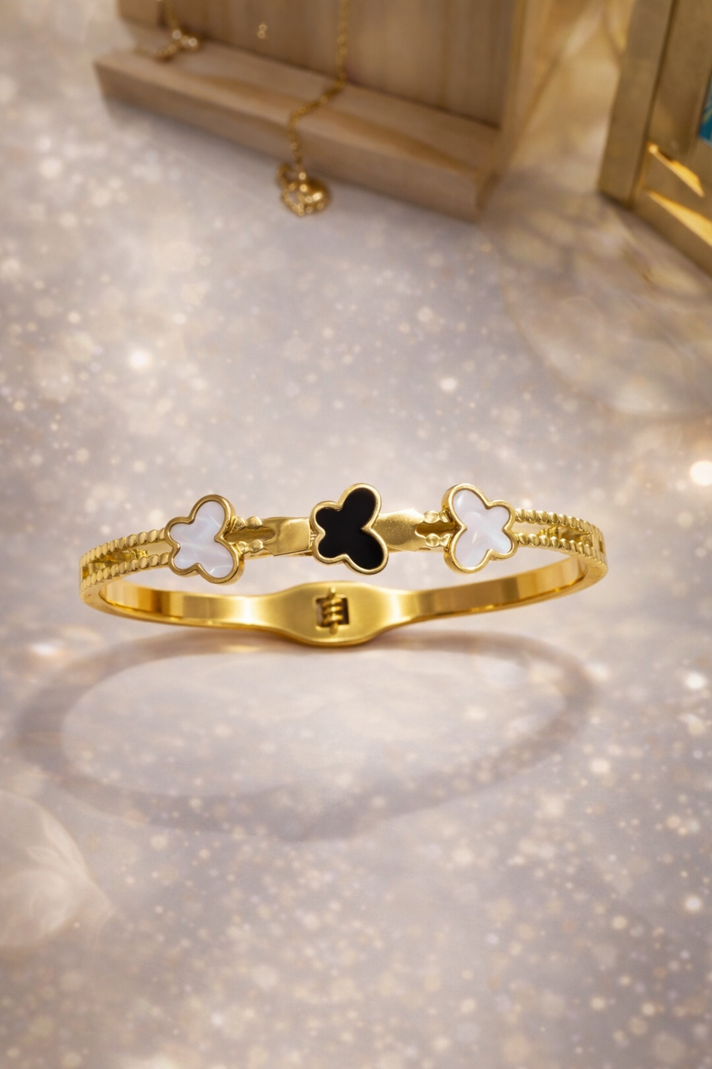 TRINITY BUTTERFLY GOLD BRACELET