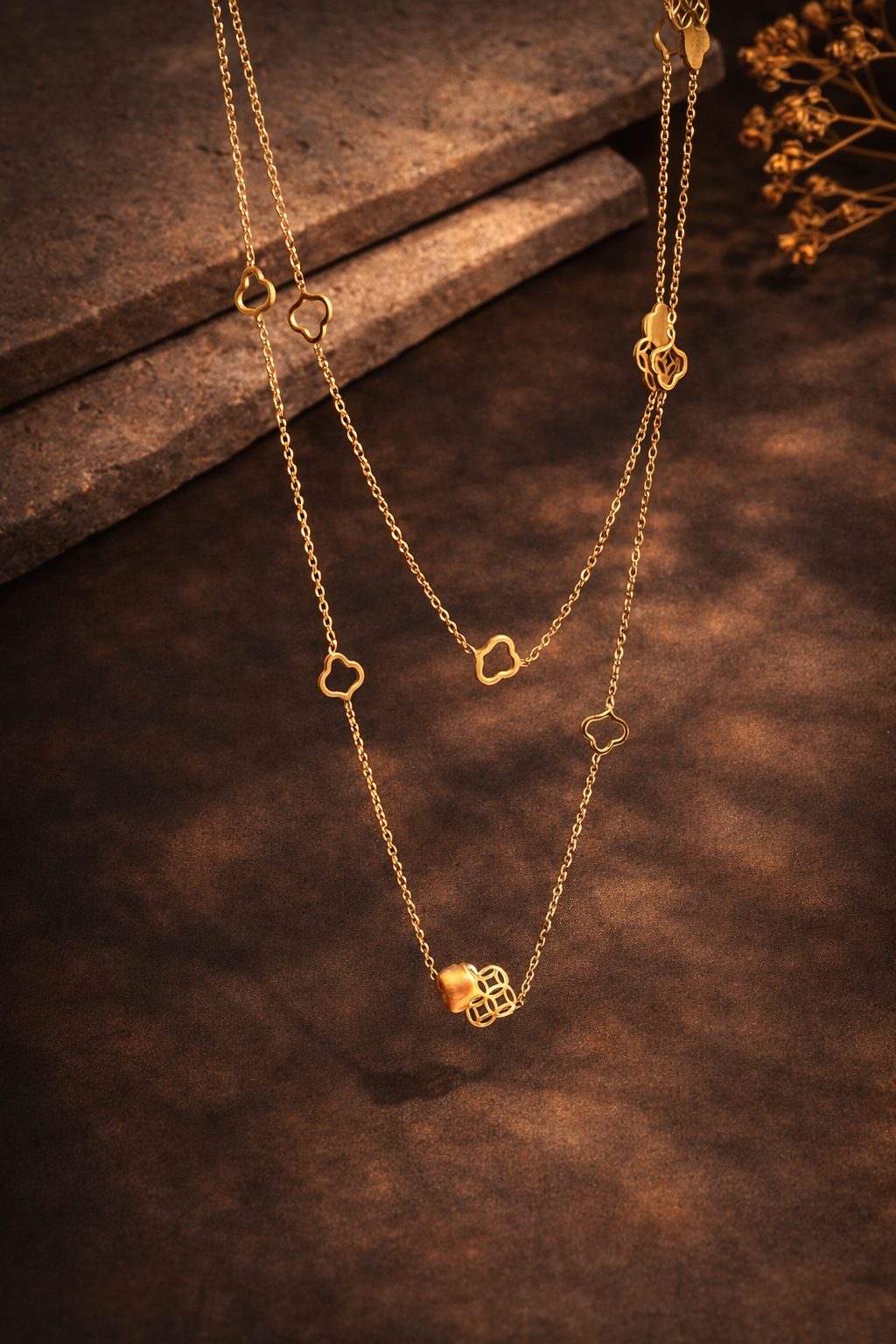 GOLDEN CLOVER CASCADE LONG NECKLACE