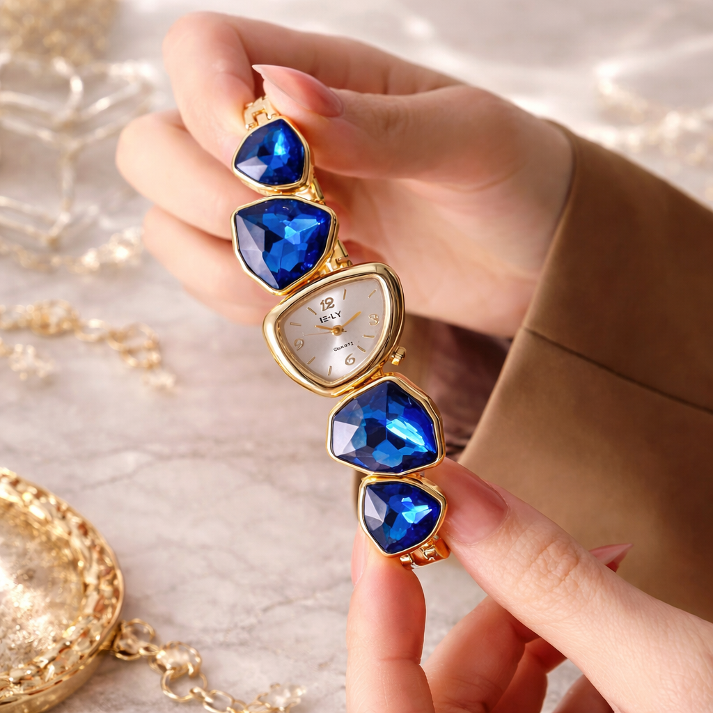 NEW CASUAL WOMEN'S BRACELET WATCH DECORATED WITH CRYSTALS,RHINESTONES EMBELLISHED STRAPS ALLOY WATCH
