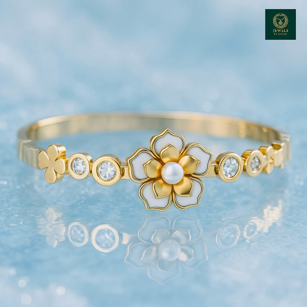GOLDEN ENAMEL BLOSSOM OPEN BANGLE BRACELET