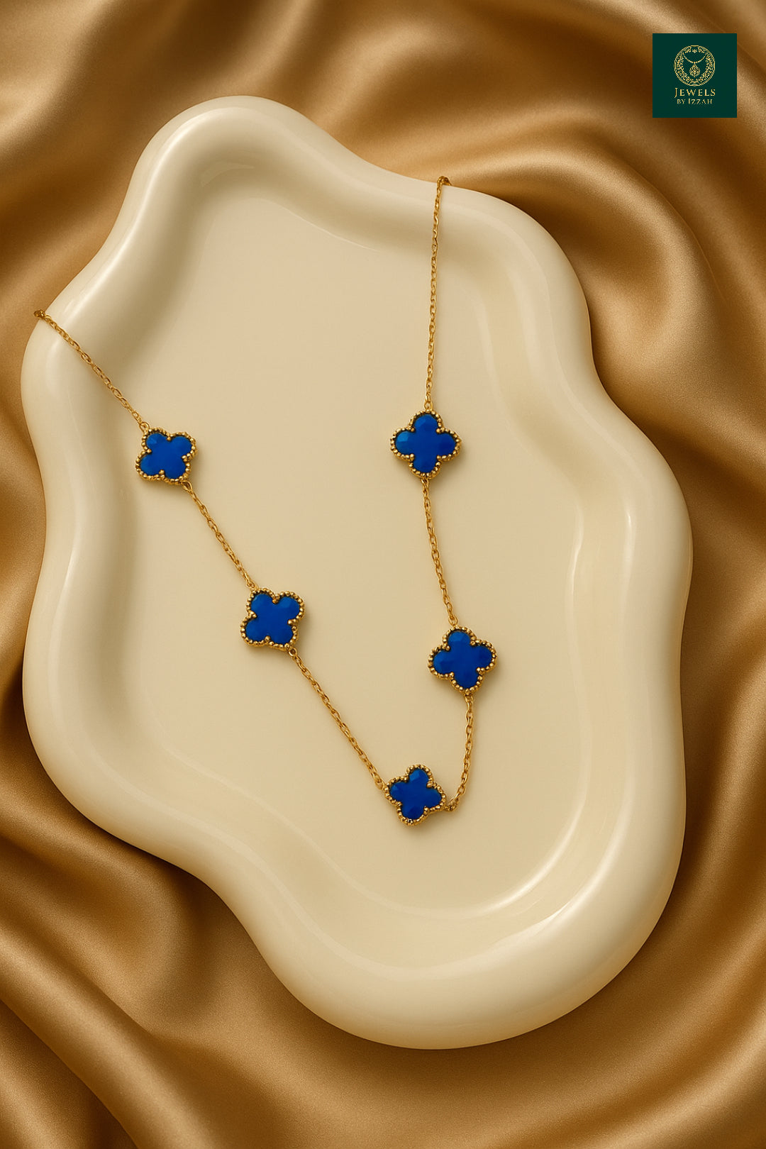 BLUE COLORED SMALLER CLOVER NECKLACE